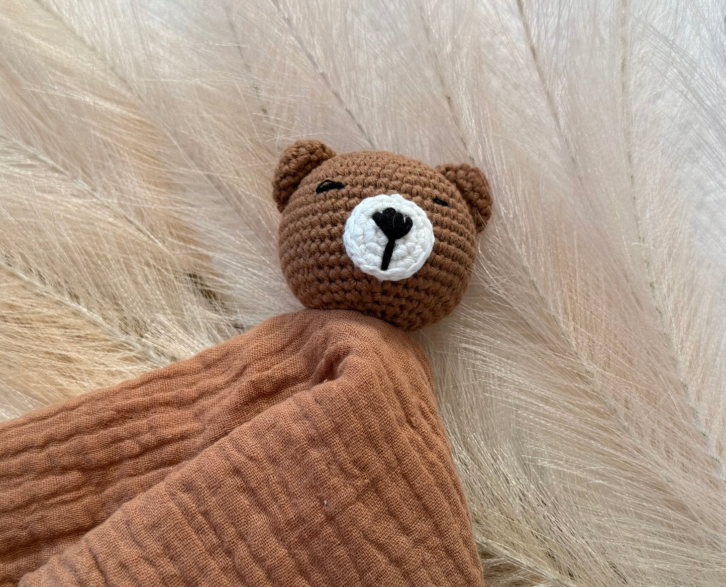 Crochet Bear Baby Comforter | Chocolate